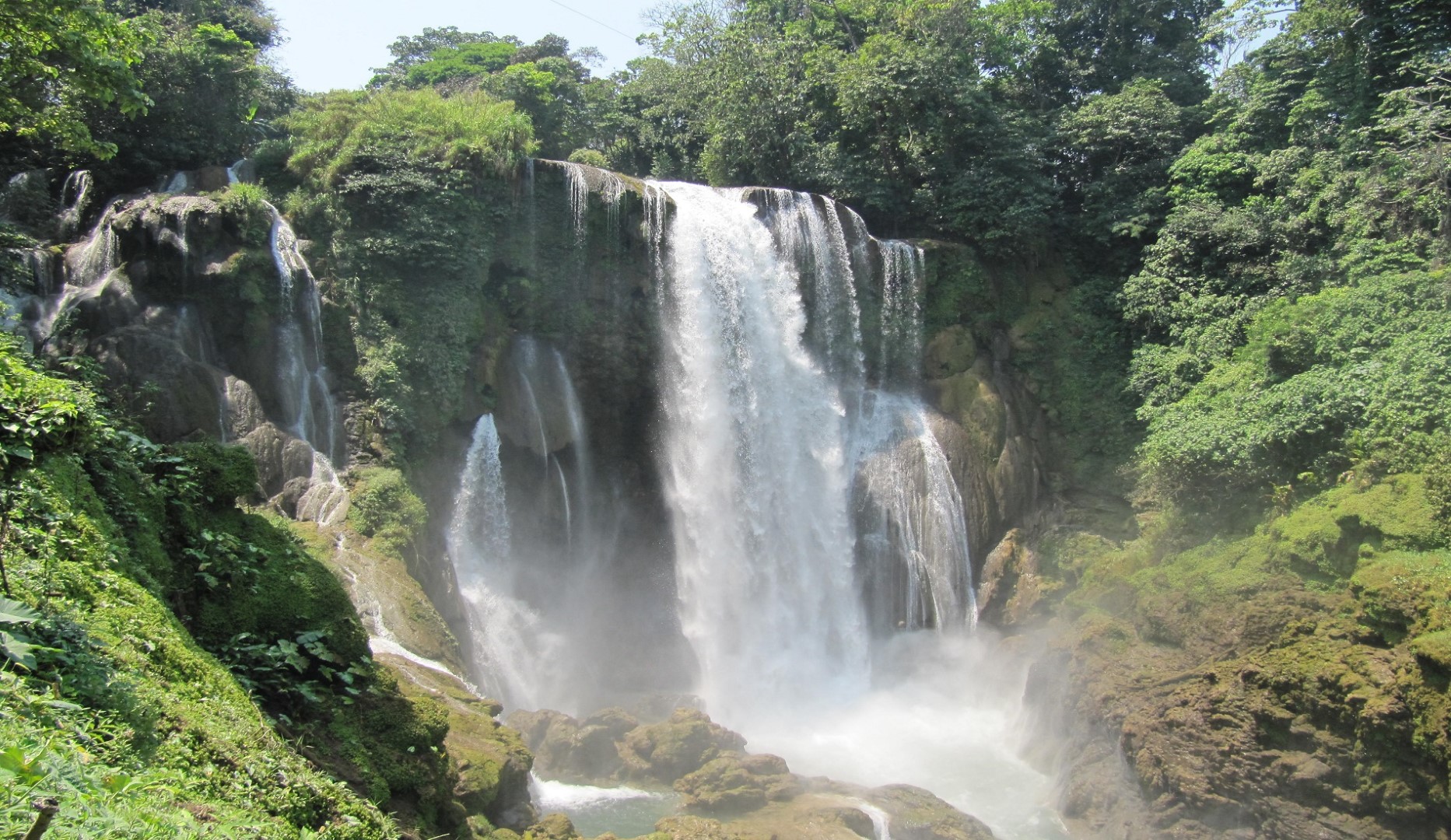 Pulhapanzak waterfalls rondreis honduras