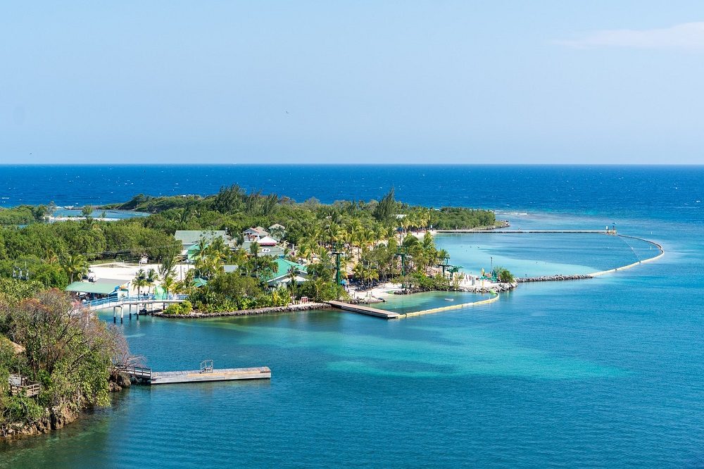 Mahogany Bay Roatan rondreis honduras