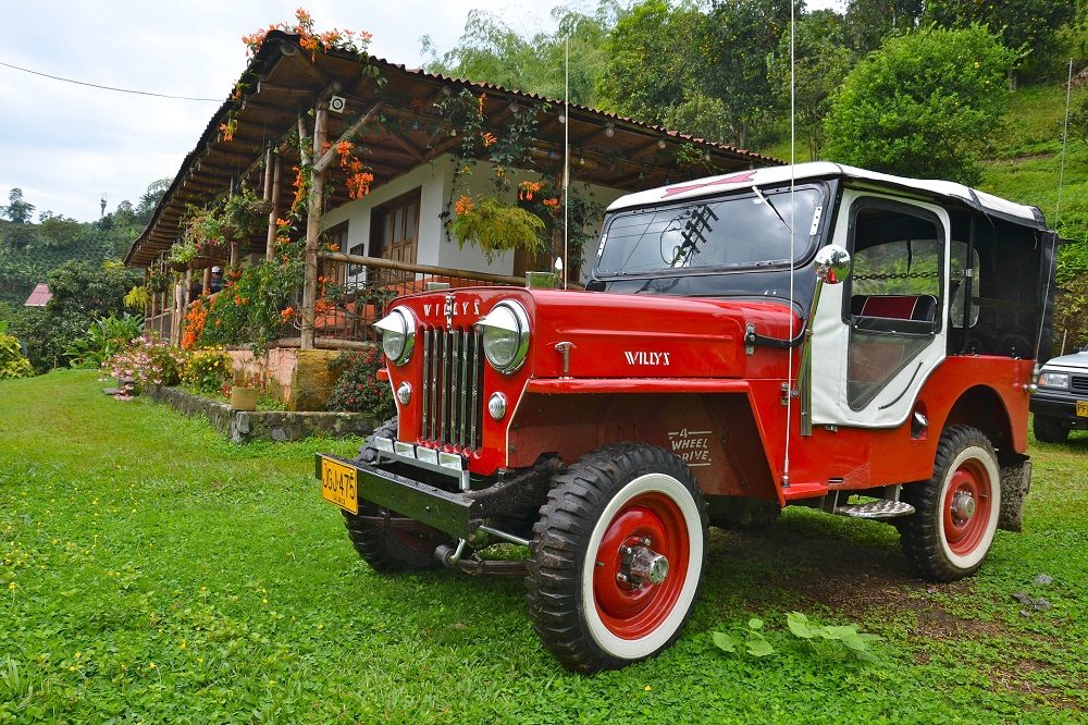 colombia jeep
