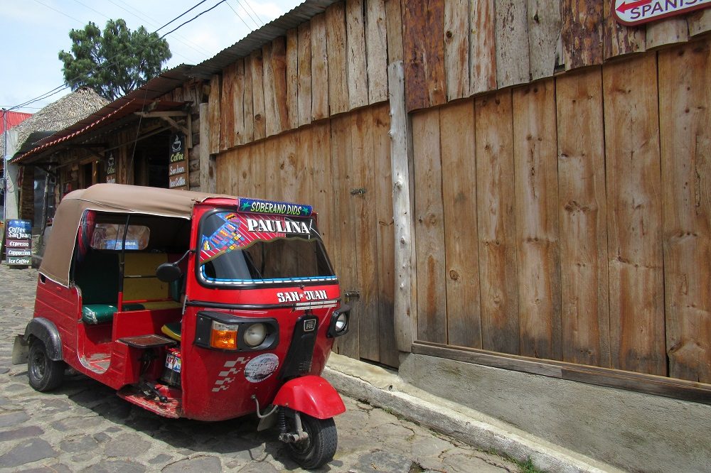 rondreis guatemala tuktuk san juan